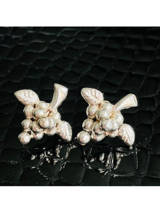 Jewelry - Antique Old Mexico Grape Cluster Puffy Sterling Silver Screw Clip Earrin…